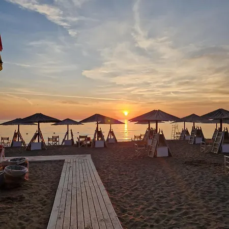 Viste Porto Santo Stefano (Grosseto)